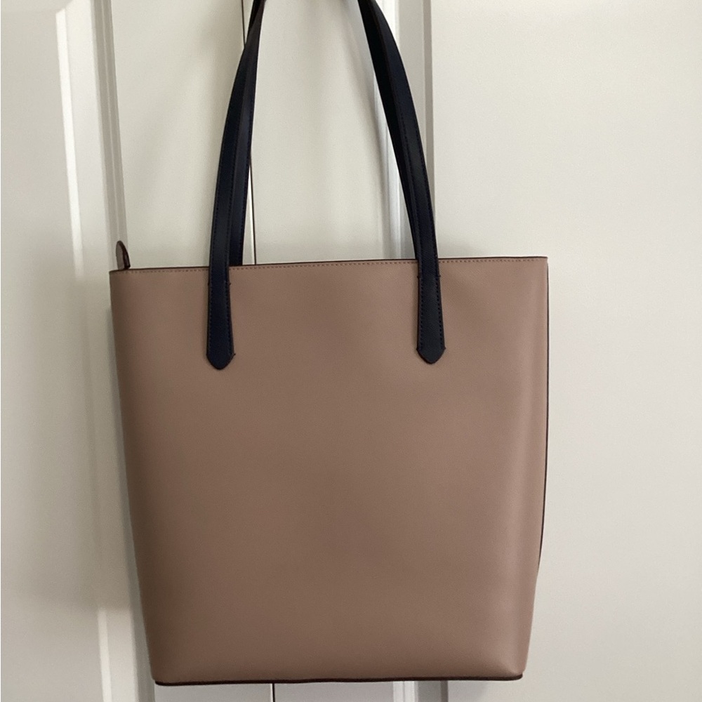 Kate Spade Handbag - Picture 2 of 5